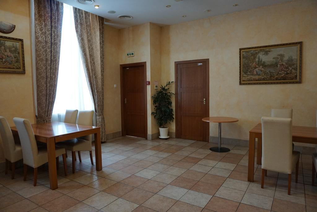 Vyborgskaya Hotel Szentpétervár Kültér fotó